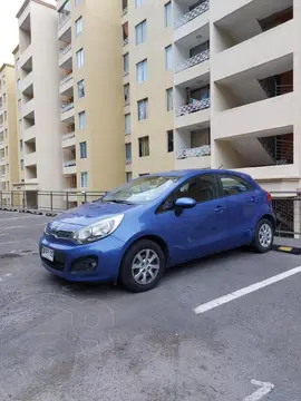 Kia Rio 5  EX 1.4L Aut Full usado (2012) color Azul precio $7.000.000