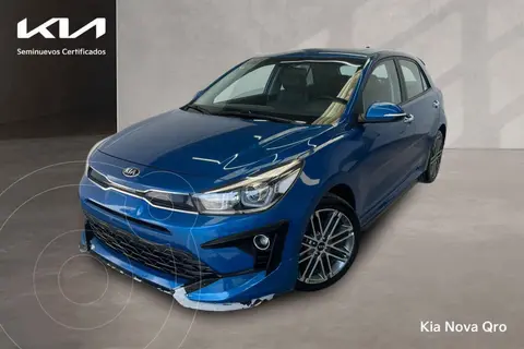 Kia Rio Hatchback S Pack usado (2021) color Azul financiado en mensualidades(enganche $79,025 mensualidades desde $6,784)