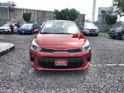 Kia Rio Hatchback EX Pack Aut usado (2019) color Rojo Fuego precio $297,500