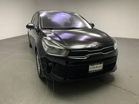 Kia Rio Hatchback LX usado (2019) color Negro financiado en mensualidades(enganche $36,000 mensualidades desde $5,700)