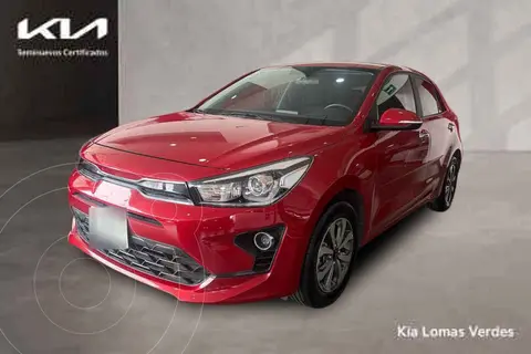 Kia Rio Hatchback EX Aut usado (2023) color Rojo precio $315,000