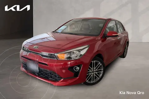 Kia Rio Hatchback EX Pack Aut usado (2021) color Rojo precio $280,000