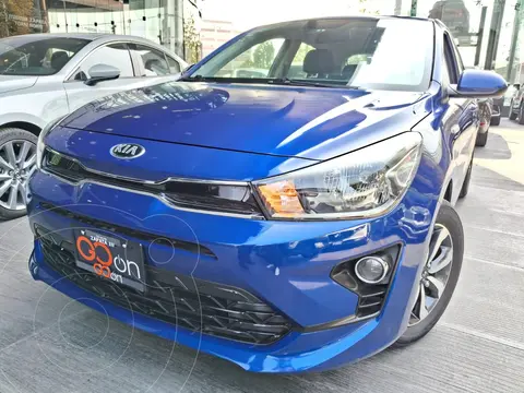 Kia Rio Hatchback LX Aut usado (2021) color Azul financiado en mensualidades(enganche $67,852 mensualidades desde $5,189)