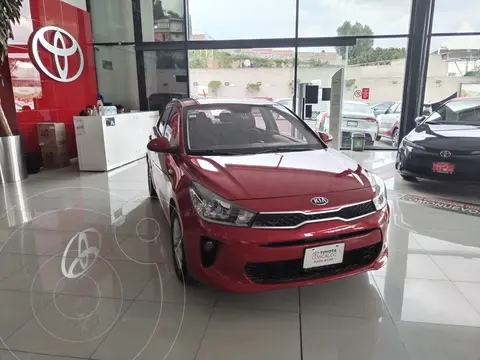 Kia Rio Hatchback LX Aut usado (2018) color Rojo precio $213,000