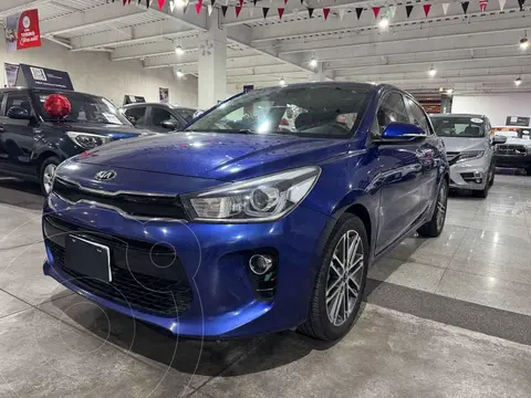 Kia Rio Hatchback EX Pack Aut usado (2019) color Azul financiado en mensualidades(enganche $62,675 mensualidades desde $4,795)