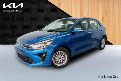 Kia Rio Hatchback EX Aut usado (2021) color Azul financiado en mensualidades(enganche $79,842 mensualidades desde $6,854)