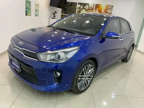 foto Kia Rio Hatchback LX Aut usado (2019) color Azul precio $249,000