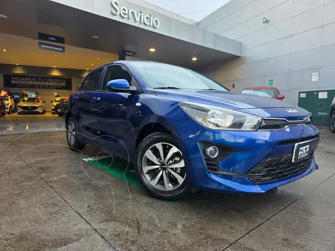Kia Rio Hatchback LX Aut usado (2022) color Azul precio $285,000