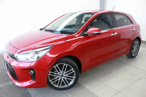 Kia Rio Hatchback EX Pack Aut usado (2020) color Rojo financiado en mensualidades(enganche $84,500 mensualidades desde $8,588)