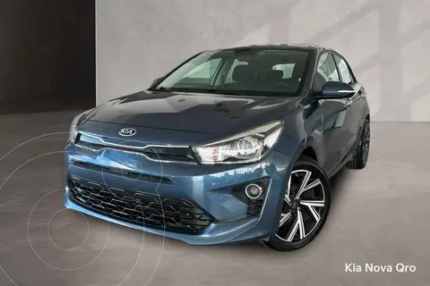 Kia Rio Hatchback EX usado (2021) color Gris financiado en mensualidades(enganche $70,850 mensualidades desde $6,082)