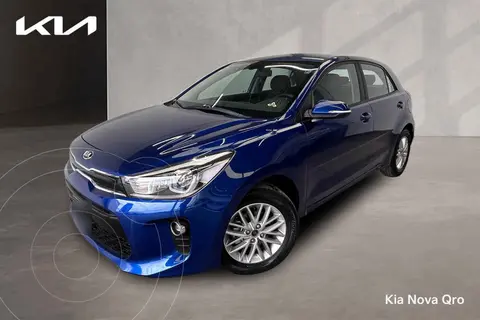 Kia Rio Hatchback EX Aut usado (2018) color Azul financiado en mensualidades(enganche $65,128 mensualidades desde $5,591)