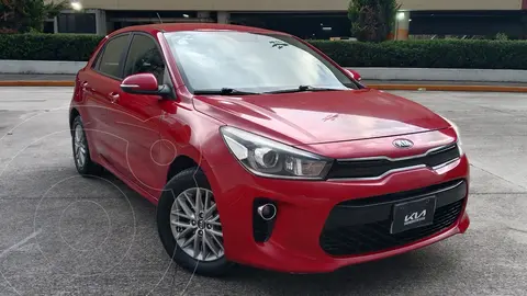 Kia Rio Hatchback EX Pack Aut usado (2018) color Rojo precio $219,800