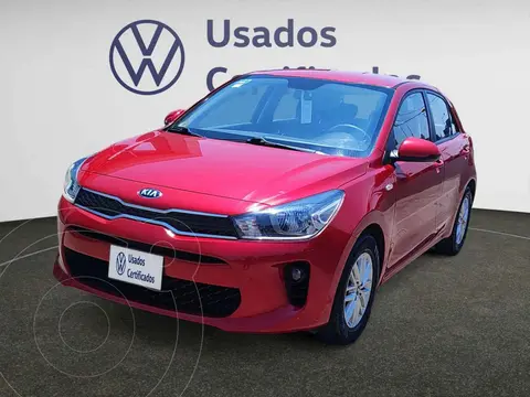 Kia Rio Hatchback LX Aut usado (2020) color Rojo precio $235,900