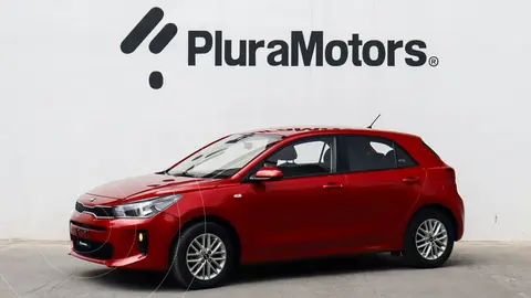 Kia Rio Hatchback LX Aut usado (2019) color Rojo precio $225,000
