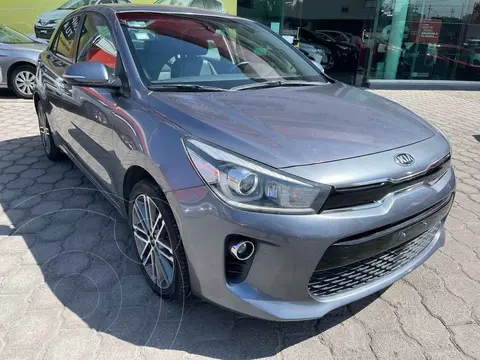 Kia Rio Hatchback EX Pack Aut usado (2018) color Azul financiado en mensualidades(enganche $61,812 mensualidades desde $5,219)