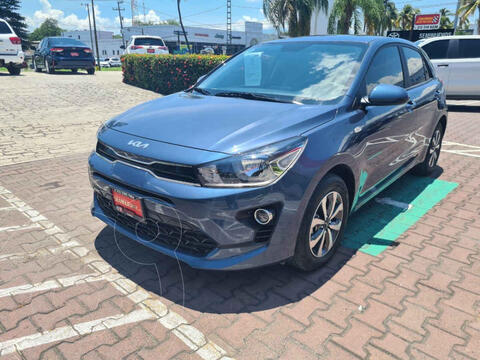 foto Kia Rio Hatchback LX Aut financiado en mensualidades enganche $31,000 mensualidades desde $8,000