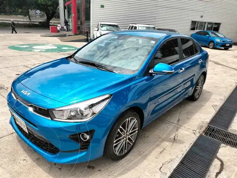 Kia Rio Sedan EX Aut usado (2022) color Azul precio $299,000
