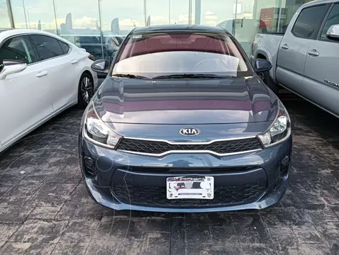 Kia Rio Sedan LX Aut usado (2019) color Azul precio $212,000
