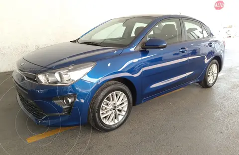 Kia Rio Sedan LX usado (2021) color Azul precio $280,000