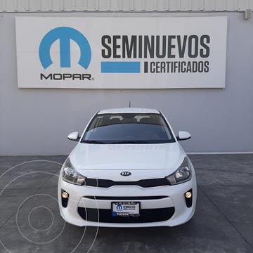 Kia Rio Sedan LX Aut usado (2020) color Blanco precio $255,000