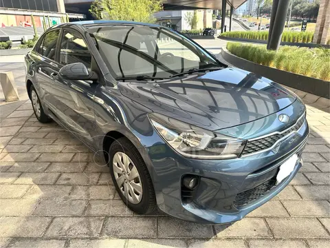 Kia Rio Sedan LX Aut usado (2018) color Azul precio $209,000