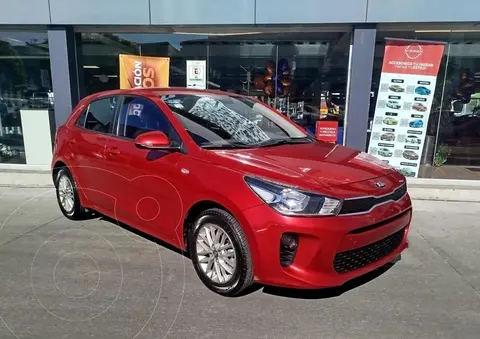 Kia Rio Sedan LX usado (2018) color Negro precio $200,000