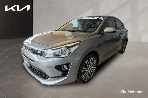 Kia Rio Sedan EX Aut usado (2022) color Gris precio $279,000