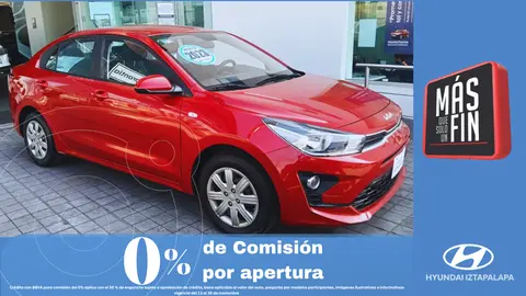 Kia Rio Sedan L  Aut usado (2023) color Rojo precio $229,900