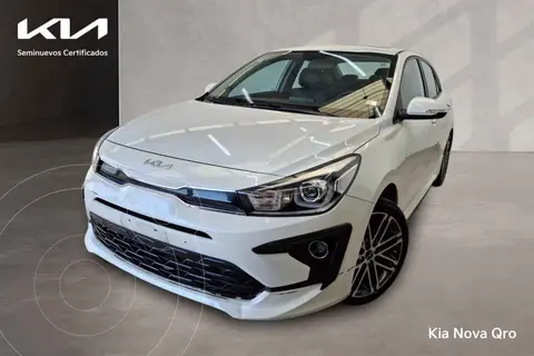 Kia Rio Sedan S Pack usado (2022) color Blanco financiado en mensualidades(enganche $80,388 mensualidades desde $6,901)