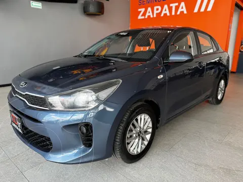 Kia Rio Sedan LX Aut usado (2019) color Azul financiado en mensualidades(enganche $50,412 mensualidades desde $3,855)