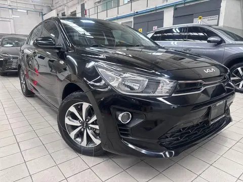 Kia Rio Sedan LX usado (2022) color Negro financiado en mensualidades(enganche $104,458 mensualidades desde $4,488)