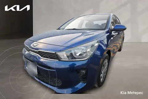 Kia Rio Sedan L Aut usado (2020) color Azul precio $229,000