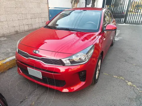 Kia Rio Sedan LX usado (2020) color Rojo precio $195,000
