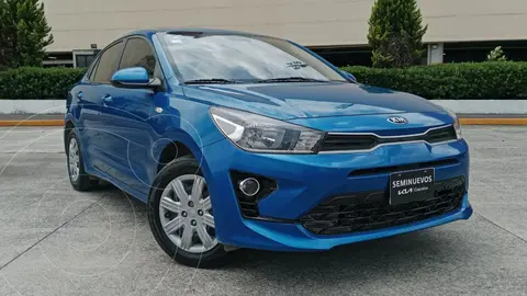 Kia Rio Sedan LX usado (2021) color Azul financiado en mensualidades(enganche $54,674 mensualidades desde $6,291)
