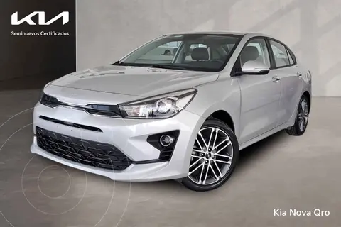 Kia Rio Sedan EX Aut usado (2023) color Gris financiado en mensualidades(enganche $79,025 mensualidades desde $6,784)