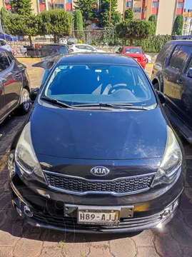 Kia Rio Sedan EX usado (2016) color Negro precio $177,000