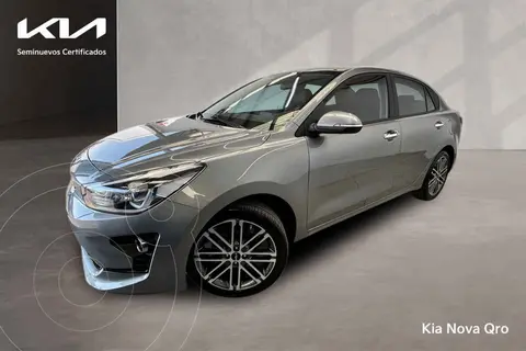 Kia Rio Sedan EX Aut usado (2023) color Gris financiado en mensualidades(enganche $91,288 mensualidades desde $7,836)