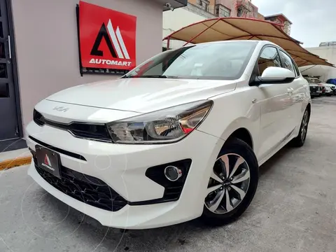 Kia Rio Sedan LX Aut usado (2022) color Blanco precio $269,000