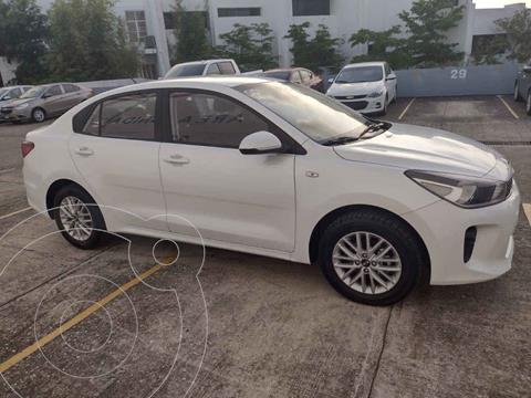 Kia Rio Sedan LX Aut usado (2020) color Blanco precio $255,000