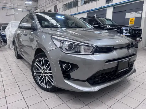 Kia Rio Sedan EX Aut usado (2022) color Gris financiado en mensualidades(enganche $110,770 mensualidades desde $4,759)