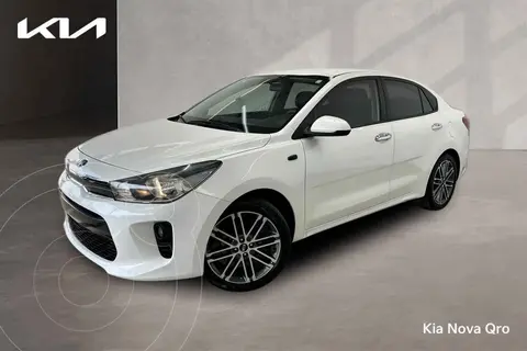 Kia Rio Sedan EX Aut usado (2020) color Blanco financiado en mensualidades(enganche $75,482 mensualidades desde $6,480)