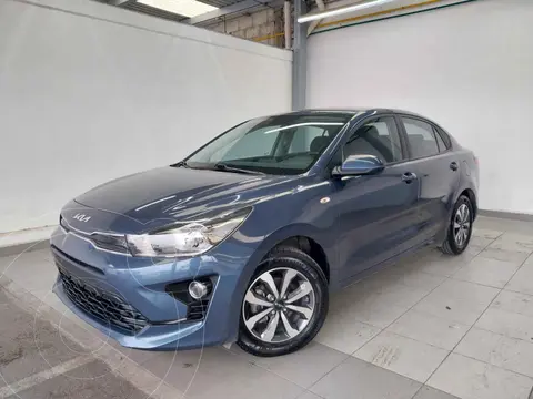 Kia Rio Sedan LX Aut usado (2022) color Azul precio $269,000