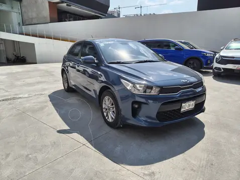 Kia Rio Sedan EX usado (2020) color Azul precio $165,000