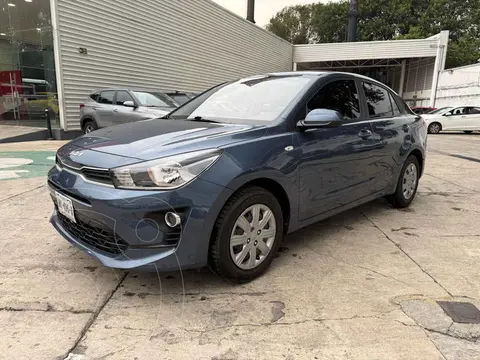 Kia Rio Sedan L usado (2023) color Azul precio $289,000