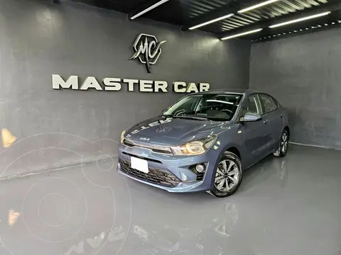 Kia Rio Sedan LX usado (2022) color Azul precio $268,000