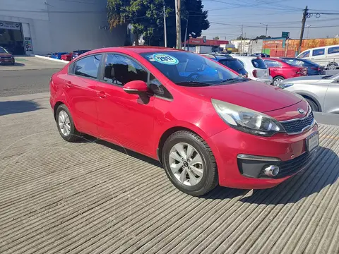 Kia Rio Sedan EX usado (2017) color Rojo precio $167,900