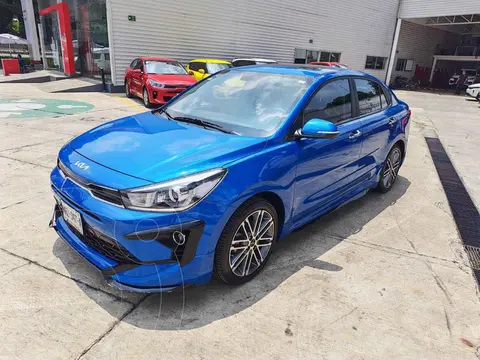 Kia Rio Sedan S Pack usado (2023) color Azul precio $339,000
