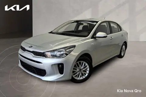 Kia Rio Sedan LX Aut usado (2020) color Plata financiado en mensualidades(enganche $65,128 mensualidades desde $5,591)