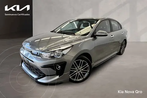 Kia Rio Sedan S Pack usado (2023) color Gris financiado en mensualidades(enganche $97,828 mensualidades desde $8,398)