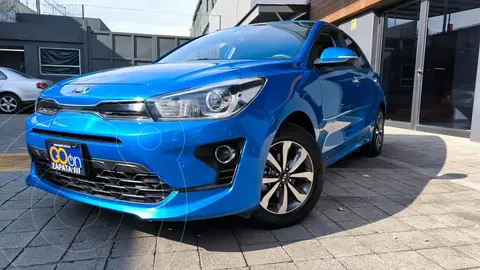 Kia Rio Sedan LX usado (2021) color Azul financiado en mensualidades(enganche $81,478 mensualidades desde $6,231)